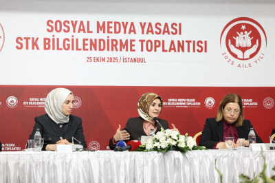 Bakan Göktaş, sosyal medya düzenlemesi için STK temsilcileriyle bir araya geldi