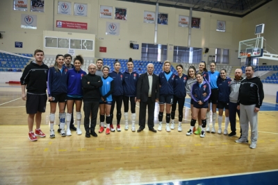 Başkan Gökhan'dan Belediyespor'a Destek Ziyaret