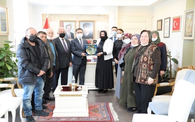 Çanakkale Anadolu Şehit Aileleri Derneği’nden, Vali Aktaş’ a Ziyaret