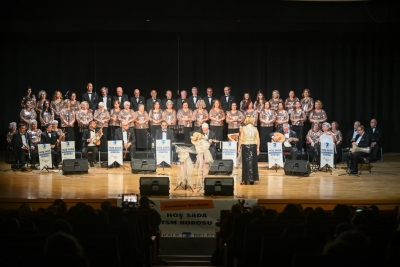 Çanakkale Belediyesi Hoş Sada TSM Korosu'ndan 'Yeni Yıla Merhaba' Konseri