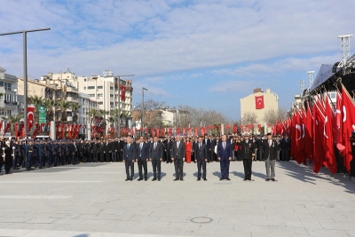 Çanakkale Deniz Zaferi Programı Cumhuriyet Meydanı’ndaki Törenle Başladı