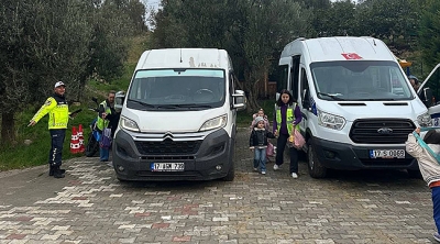 Çanakkale'de Okul Servis Araçları Denetimden geçti