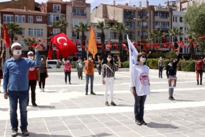 Çanakkale’de Sosyal Mesafeli 1 Mayıs Kutlaması