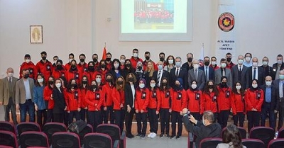 ÇOMÜ AYAY Bölümü Önlük Giydirme Töreni Gerçekleştirildi