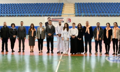 ÇOMÜ’de ‘Kadına Şiddete Hayır’ Programında Ortak Çağrı Yapıldı