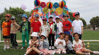 ÇOMÜ'lÜ Gençlerden Kütüphaneye Şenlikli Dest