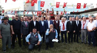 Geleneksel 291. Tarihi Çardak Yağlı Güreşleri Coşkuyla Gerçekleştirildi