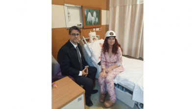 Genç  Mühendise   Baretini Rektör Erenoğlu  taktı