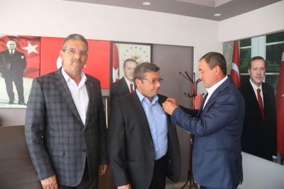 Geyikli’de CHP’de İki Dönem Belde  Başkanlığı Yapan Şükrü TAŞKIN Partisinden İstifa Ederek AK Parti Ailesine Katıldı
