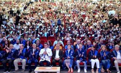 İnsan ve Toplum Bilimleri Fakültesi Mezuniyet Töreni Gerçekleşti