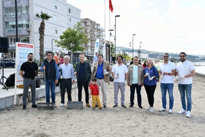 İzmarit Atma, Tohum At