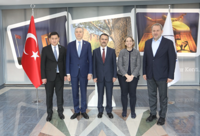 Kazakistan'ın Ankara Büyükelçisi Yerkebulan SAPİYEV, Vali Aktaş’ı Ziyaret Etti