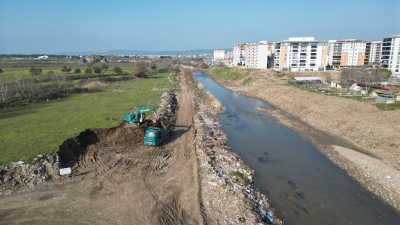 Sarıçay'da ıslah ve temizlik çalışmaları devam ediyor