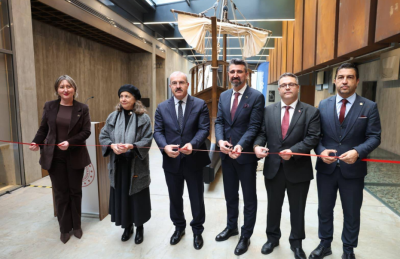 Troya Müzesi'nde 'Odysseus'un Rüzgarı' Sergisi Açıldı