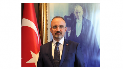 Turan: Bebeklerin bile füzelerle öldürüldüğü dünyada eksikliğini daha da hissettiğimiz Atatürk’ü minnetle yad ediyoruz