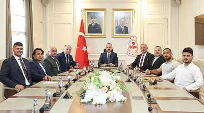 Turan'ı, Türkiye’nin İlk İl İçi Yağlı Güreş Birliği Ziyaret Etti