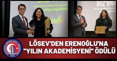 Türkiye’de Yılın Akademisyeni Ödülü, ÇOMÜ Rektörü Cüneyt Erenoğlu’na Takdim Edildi