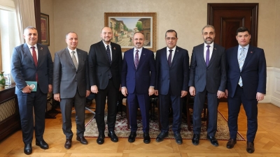 Üretimi Milli Bir Mesele Olarak Görüyoruz