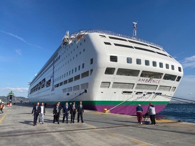 Vali Aktaş, Ambience Kruvaziyer Gemisini Ziyaret Etti