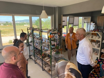 Vali Aktaş, Candan Seramik Atölyesini Ziyaret Etti