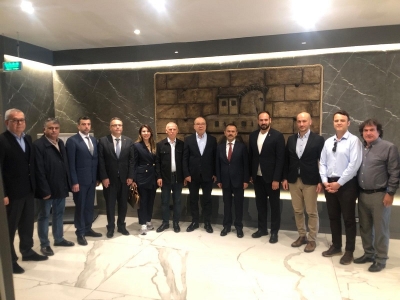 Vali Aktaş, ÇATOD Yönetim Kurulu Üyeleri ile Bir Araya Geldi