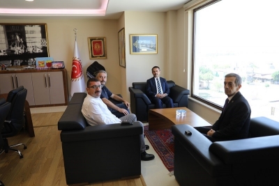 Vali Aktaş, İl Genel Meclis Başkanı Nejat Önder'i Ziyaret Etti