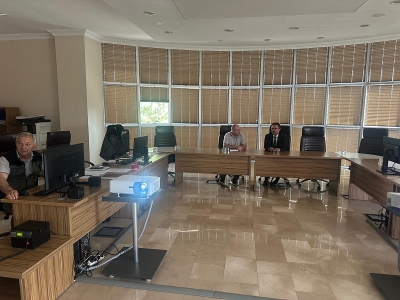 Vali Aktaş Yangın Gözetim Merkezinde