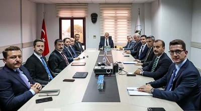 Vali Toraman Başkanlığında Kamu Hizmetler Değerlendirme Toplantısı Yapıldı