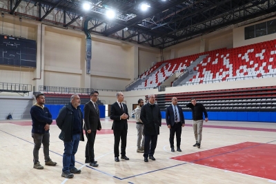 Vali Toraman, Gençlik ve Spor İl Müdürlüğüne Bağlı Yapımı Devam Eden İnşaat Alanlarında İncelemelerde Bulundu